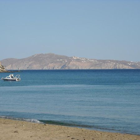 Irini Studios In Tinos Agios Ioannis  Exteriör bild