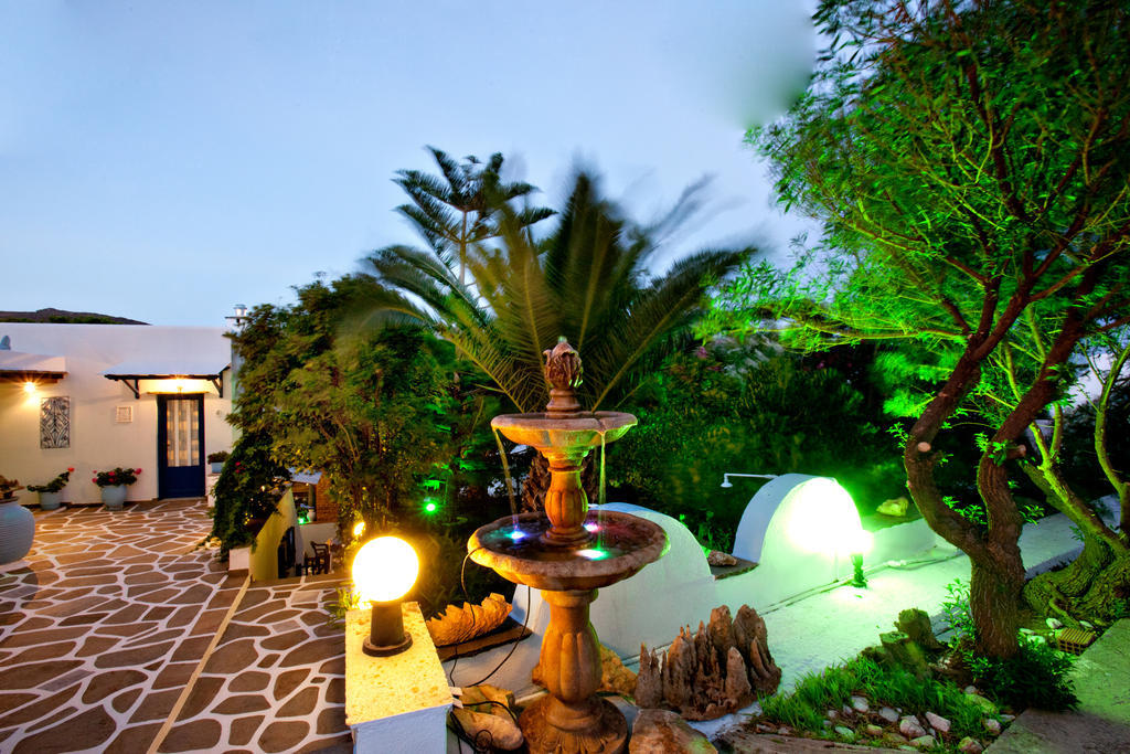 Irini Studios In Tinos Agios Ioannis  Exteriör bild