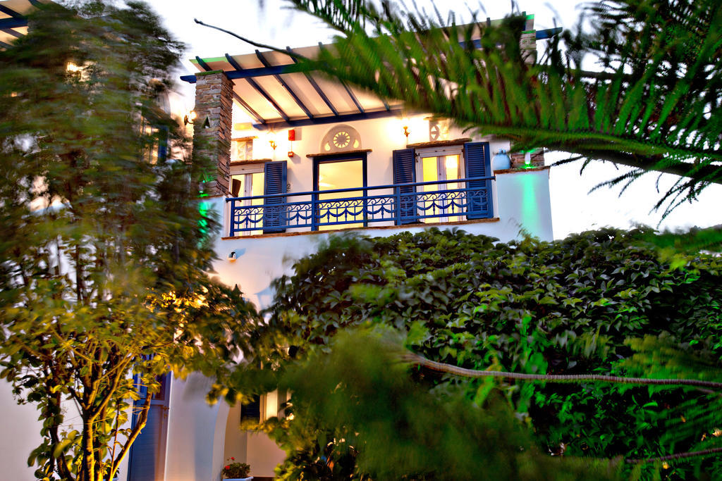 Irini Studios In Tinos Agios Ioannis  Exteriör bild
