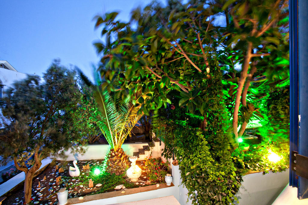 Irini Studios In Tinos Agios Ioannis  Exteriör bild