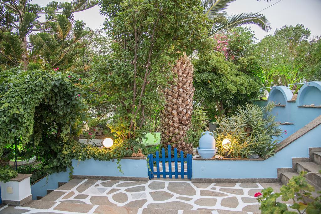 Irini Studios In Tinos Agios Ioannis  Exteriör bild